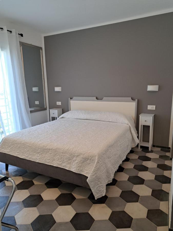 Hotel Pavian à Levanto Extérieur photo
