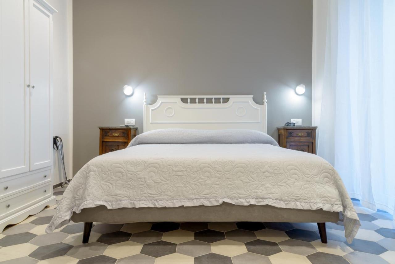 Hotel Pavian à Levanto Extérieur photo